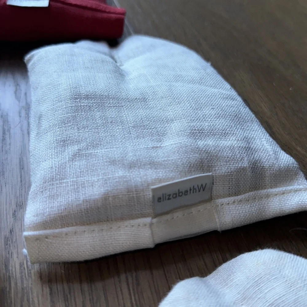 ElizabethW Lavender Cedar Rose Ivory Natural White Red Linen Hanger Scent Sachet